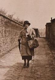 Edith Evans - The Whisperer