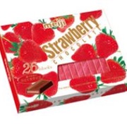 Meiji Strawberry Chocolate