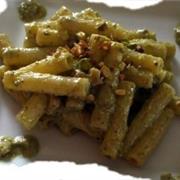 Pasta Al Pesto Di Pistacchi