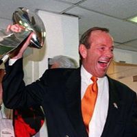 Statue of John Elway at Mile High