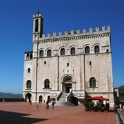 Palazzo Dei Consoli