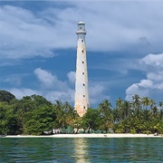 Pulau Lengkuas Light