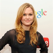 Julia Stiles