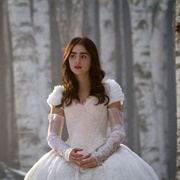 Snow White Mirror Mirror (Lily Collins)