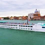 Lagoon Cruising, Venice