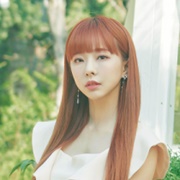 LOONA Vivi (Hong Kong)