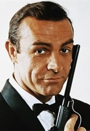 Stolen Uniform/Clothes Fit Hero Despite Size Difference- Dr No (1962)