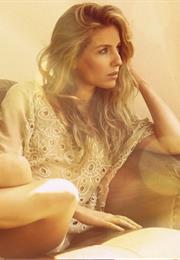 Annabelle Wallis