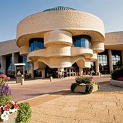 Visit the Canadian Museum of History, ON