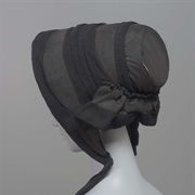 Mourning Bonnet