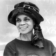 Sonia Sanchez (Live)