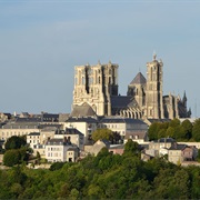 Laon