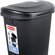 Rubbermaid 1843029 Step-On Wastebasket
