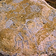 St. Victor&#39;s Petroglyphs Provincial Park