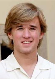 Hayley Joel Osment