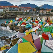 Cubos De La Memoria, Llanes