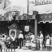 Snow White and Her Adventures (1955-1982)