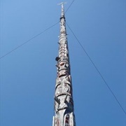 World's Largest Totem Pole, Alert Bay, British Columbia