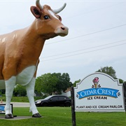 Cedar Crest Ice Cream Factory, Manitowoc, Wisconsin