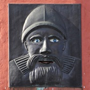 See the Augenroller Stick Out His Tongue Every Half Hour in Koblenz