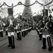 "Parade of Toys" (1960-1964)