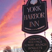 1637 at York Harbor Inn
