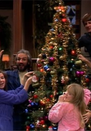 Family Ties: "A Keaton Christmas Carol" (1983)