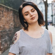 Meet Emma Blackery