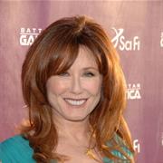 Mary Mcdonnell