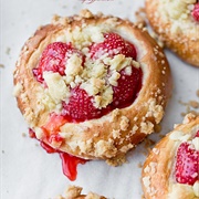 Drożdżówka Z Owocem