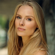 Clementine Nicholson