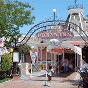Plaza Inn