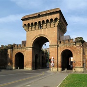 Porta Saragozza, Bologna