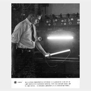 Flourescent Lamps Available (1938)