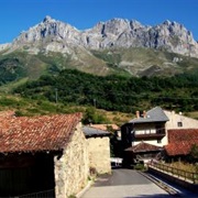 Cain De Valdeon, Spain
