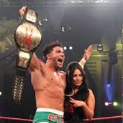Robbie E