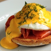 Smoked Salmon Eggs Benedict