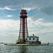 Stanislav Range Front Light