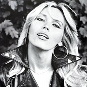 Amanda Lear