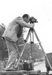 Korespondent Bryan (2010)