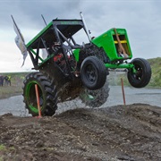 Tractor Racing