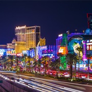 See the Hoover Dam/Gamble in Vegas on the Same Day