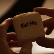 Alice in Wonderland Eat Me Cake