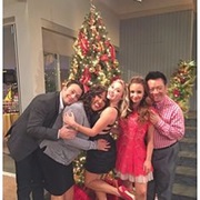Young & Hungry: Young & Christmas