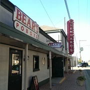 Bear's Po Boy's at Gennaro's