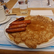 Finnish Pancakes at the Hoito