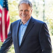 Doug Jones (D)