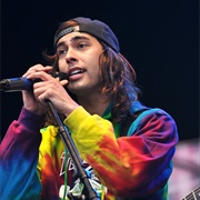 Vic Fuentes