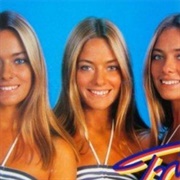 Estoy Bailando – Las Trillizas De Oro (1979)