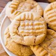 Homemade Chewy Peanut Butter Cookies
